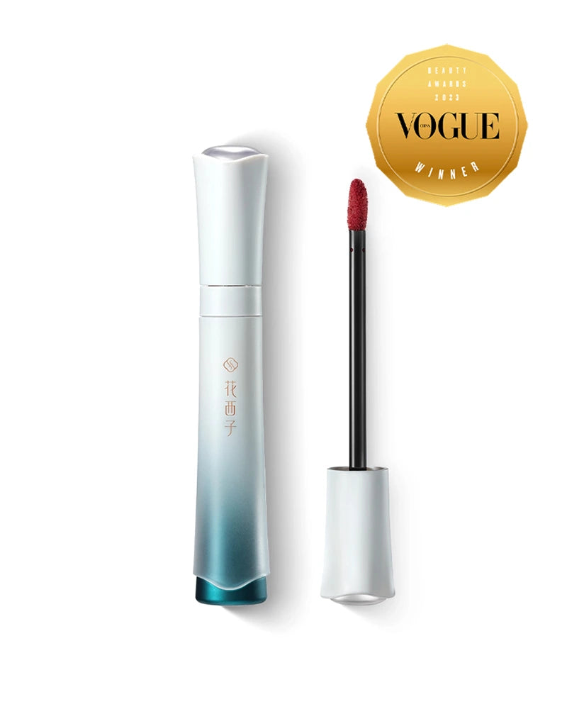 ROUGE À LÈVRES LIQUIDE SATINÉ ULTRA SMOOTH BLOOMING ROUGE