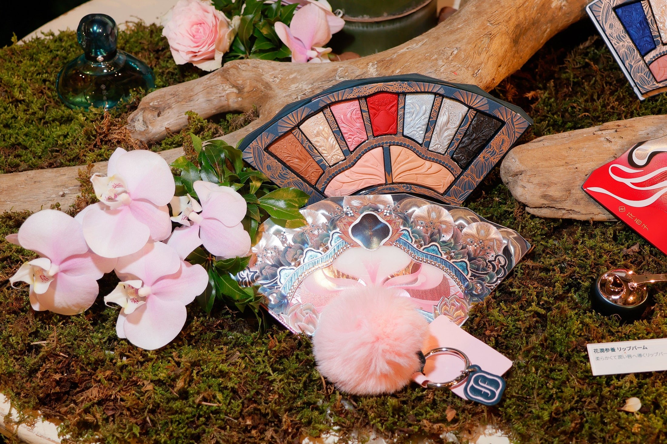 FLORASIS UNVEILS POPUP STORE IN ISETAN SHINJUKU (TOKYO)